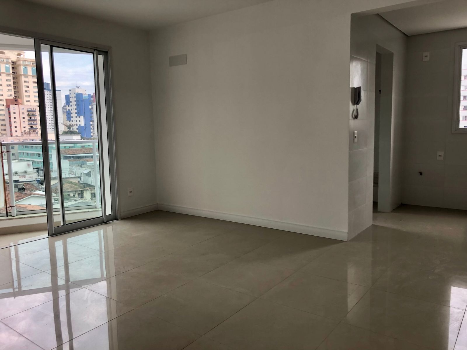 Apartamento à venda com 3 quartos, 70m² - Foto 26