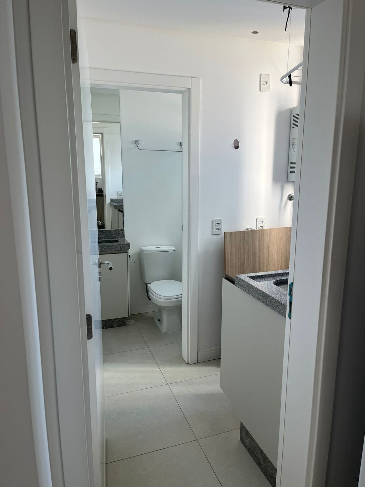 Apartamento à venda com 3 quartos, 135m² - Foto 12