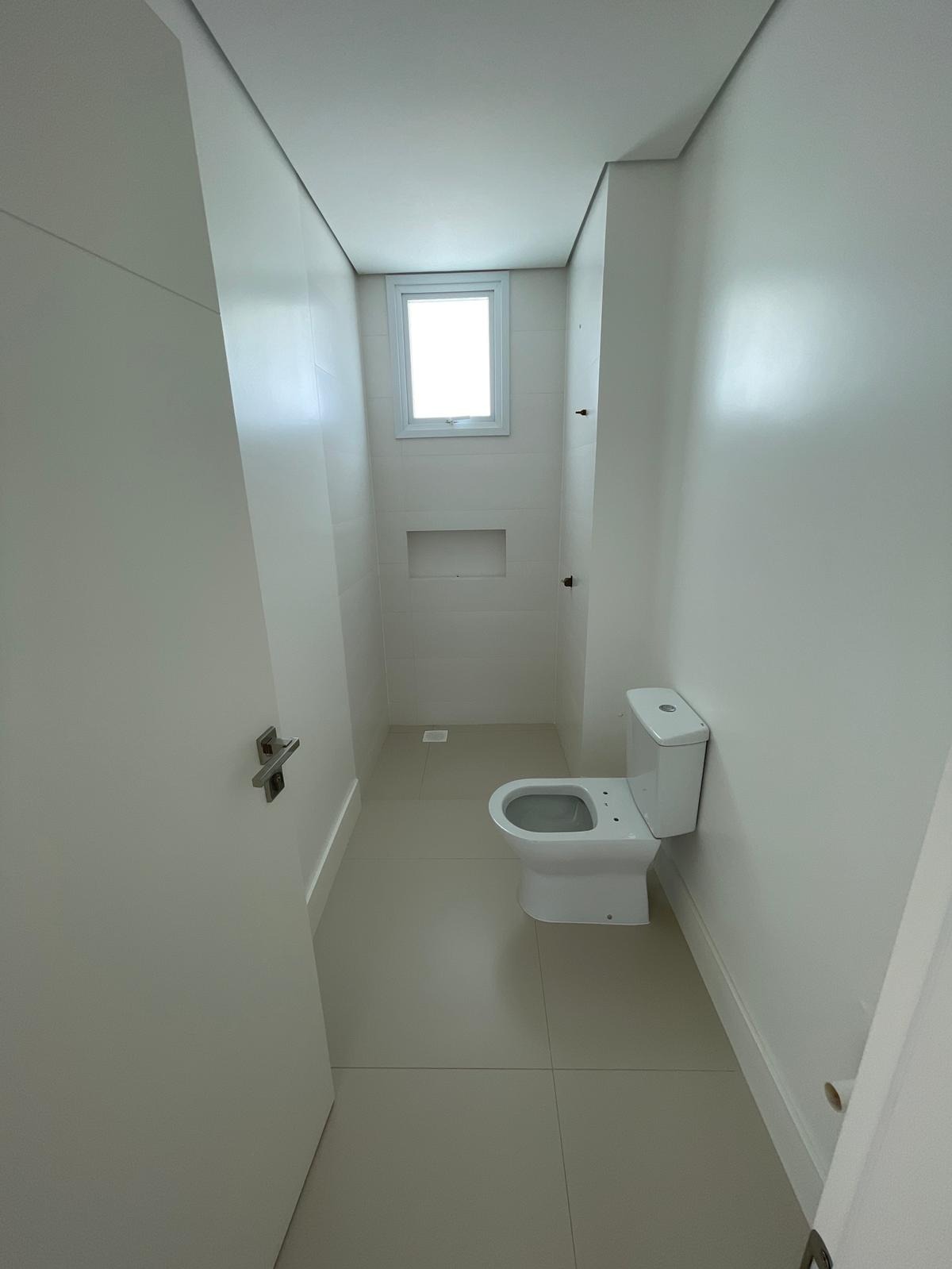 Apartamento à venda com 3 quartos, 151m² - Foto 9