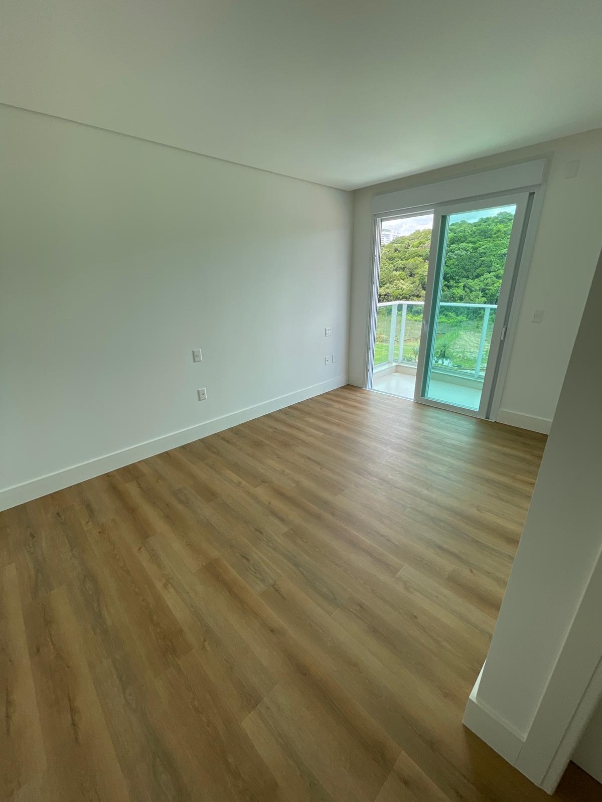 Apartamento à venda com 3 quartos, 151m² - Foto 13