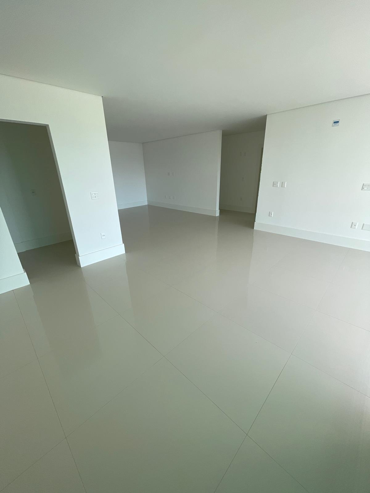 Apartamento à venda com 3 quartos, 151m² - Foto 15