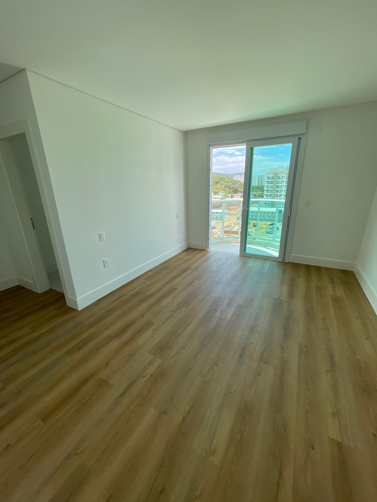 Apartamento à venda com 3 quartos, 151m² - Foto 17