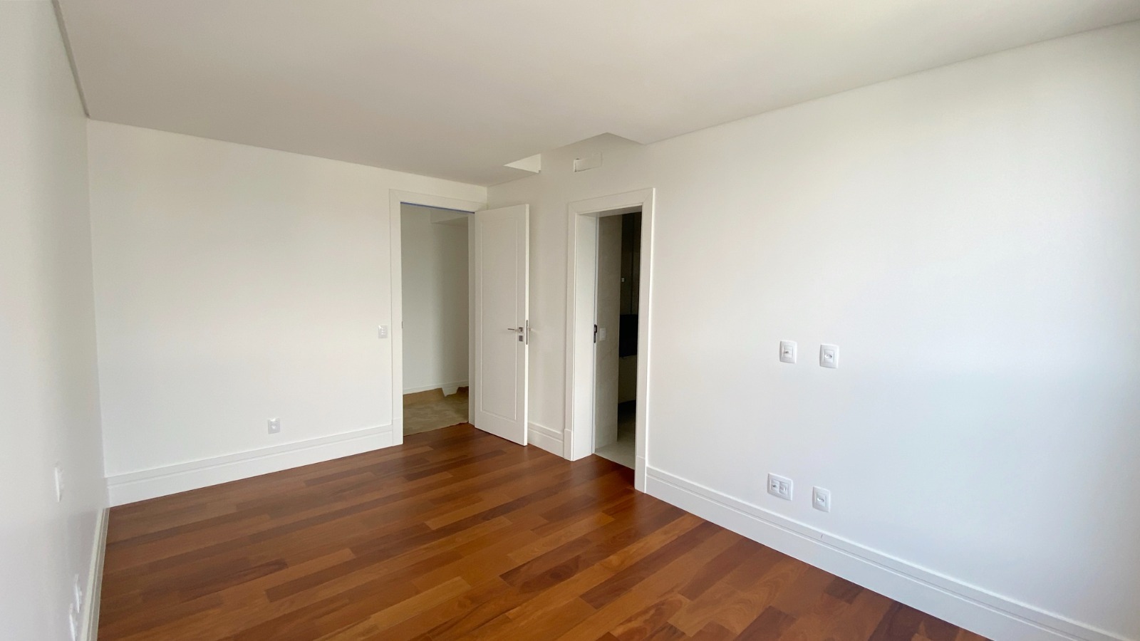 Apartamento à venda com 5 quartos, 307m² - Foto 27