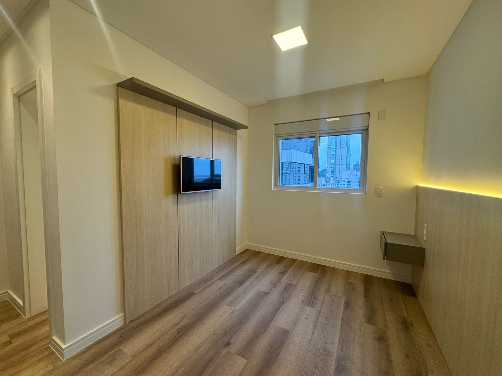 Apartamento à venda com 4 quartos, 163m² - Foto 10