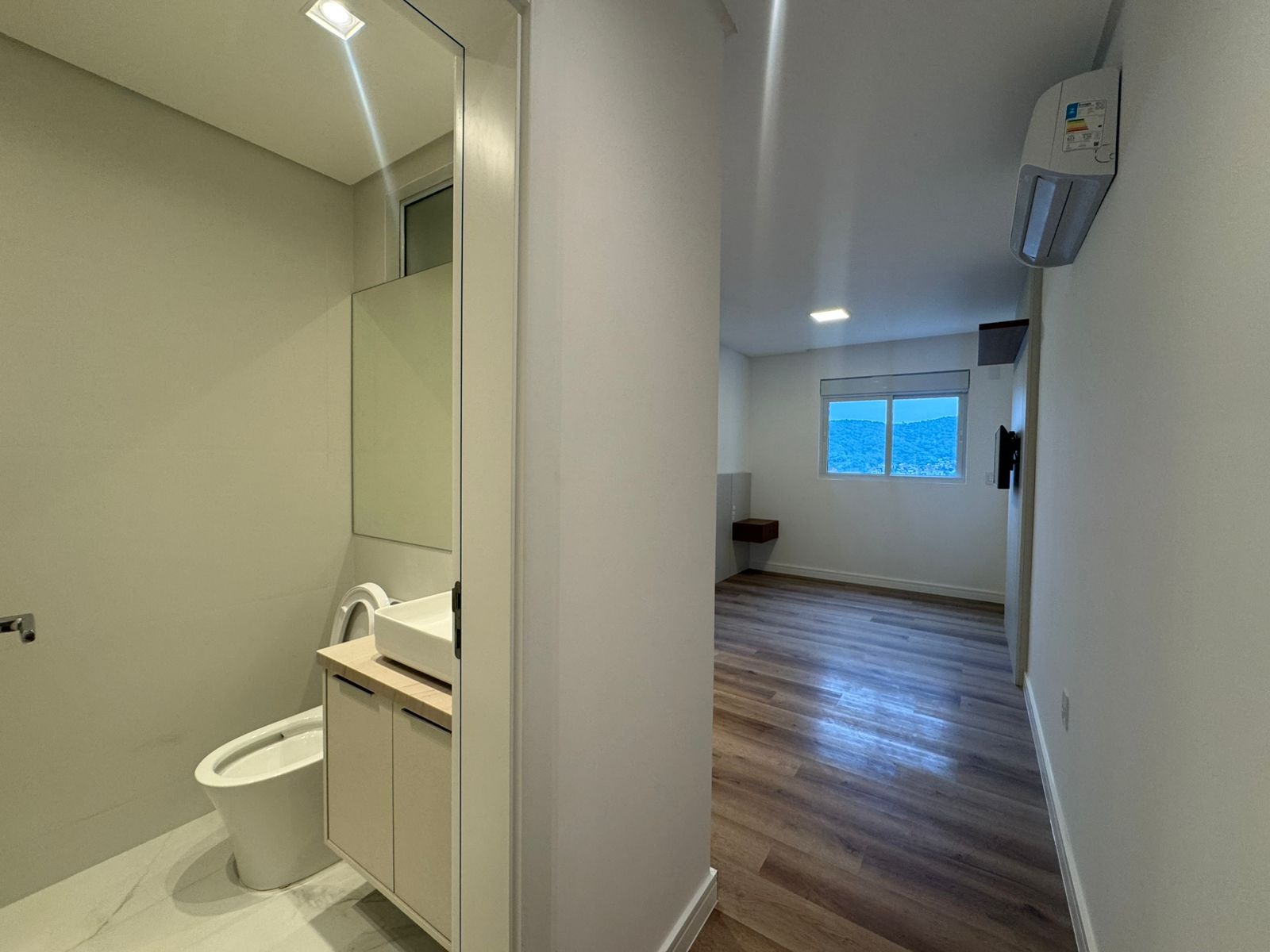 Apartamento à venda com 4 quartos, 163m² - Foto 15