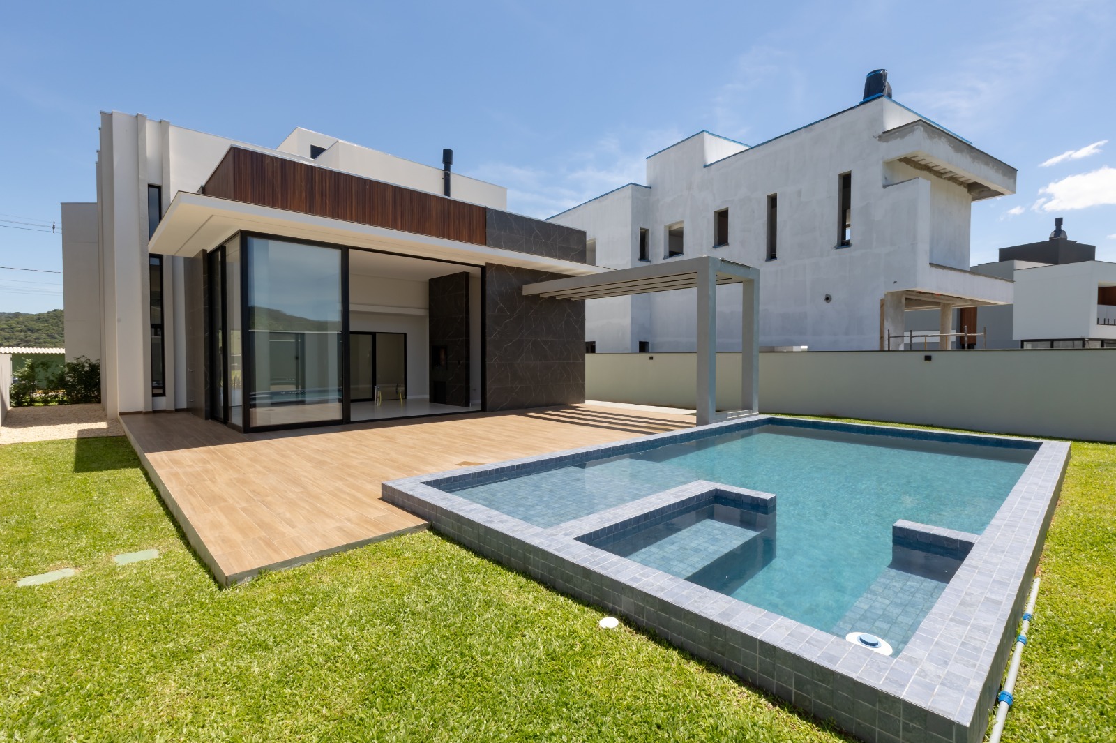 Casa de Condomínio, 3 quartos - Foto 1