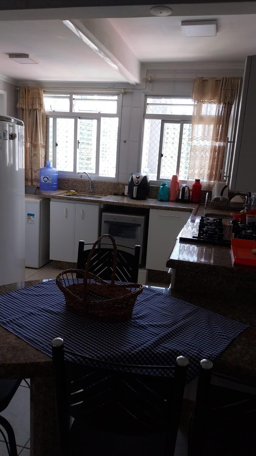 Apartamento para alugar com 3 quartos, 118m² - Foto 6