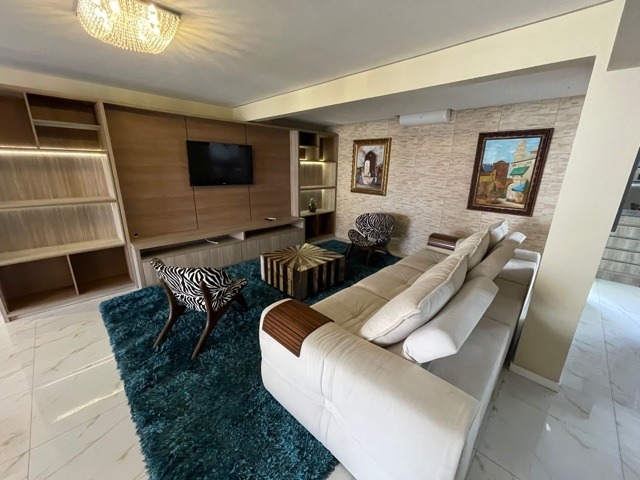 Apartamento, 3 quartos, 223 m² - Foto 2