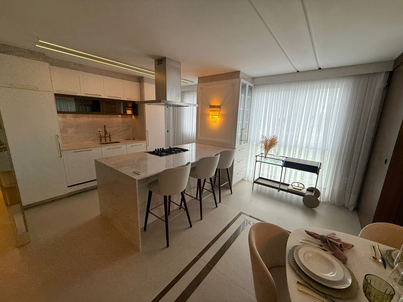 Cobertura, 4 quartos, 326 m² - Foto 9