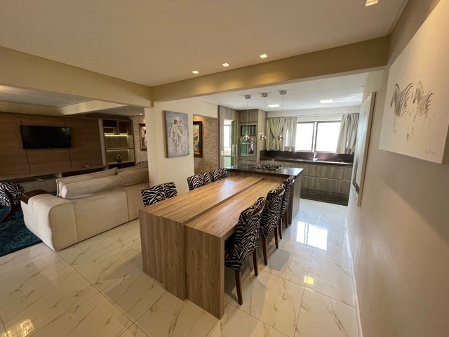 Apartamento, 3 quartos, 223 m² - Foto 10
