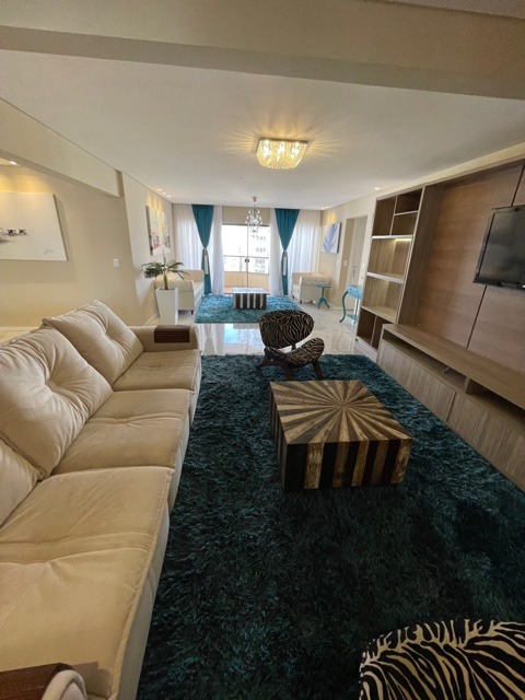 Apartamento, 3 quartos, 223 m² - Foto 5