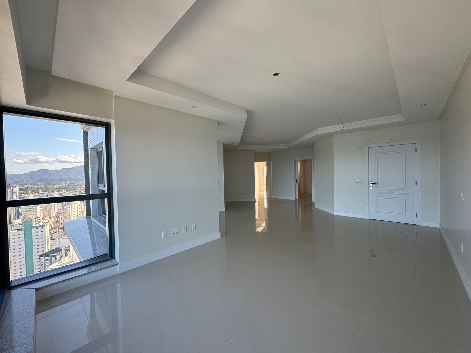 Apartamento, 4 quartos, 182 m² - Foto 2