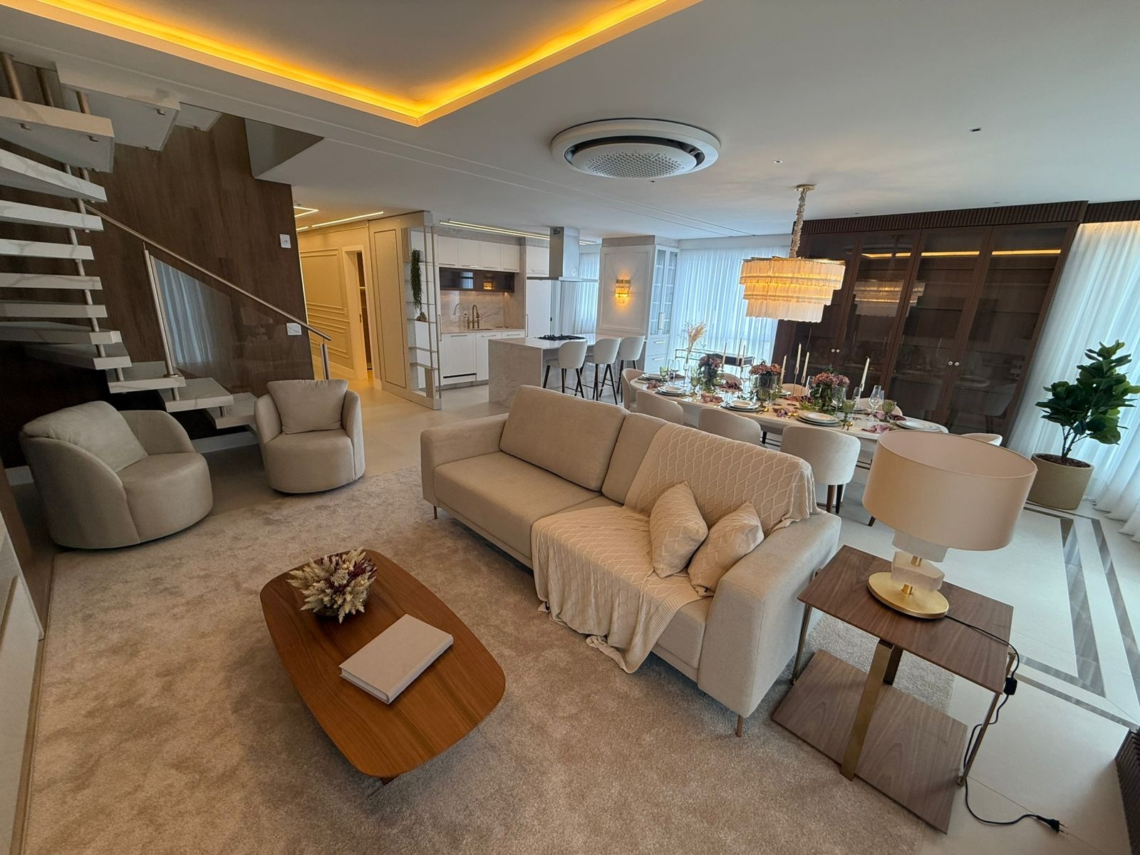 Cobertura, 4 quartos, 326 m² - Foto 5