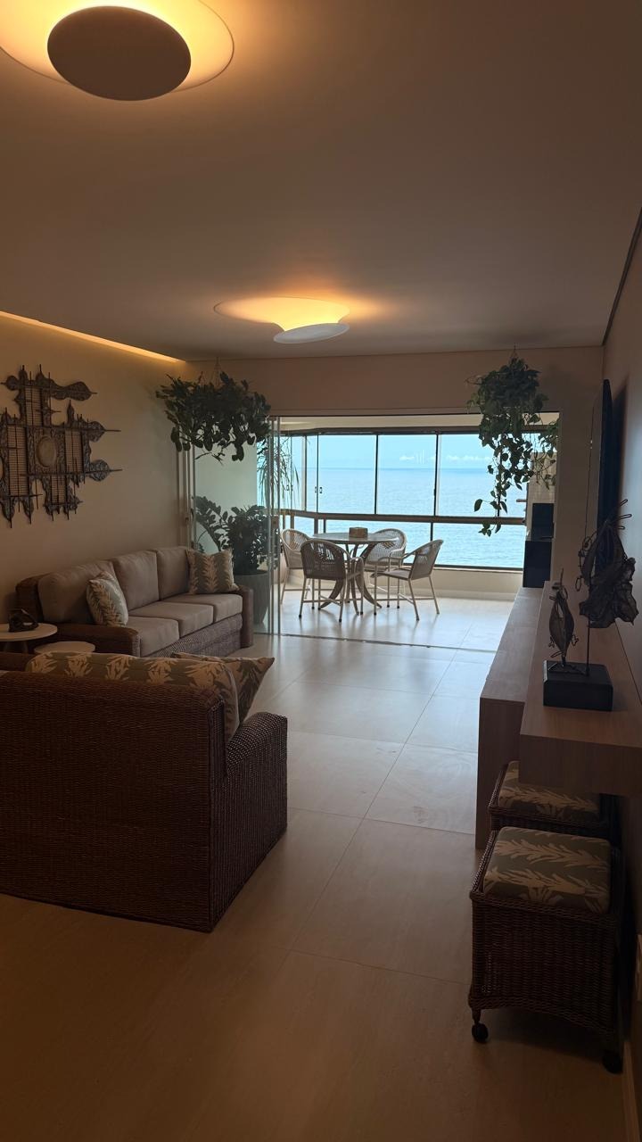 Apartamento, 3 quartos, 220 m² - Foto 2