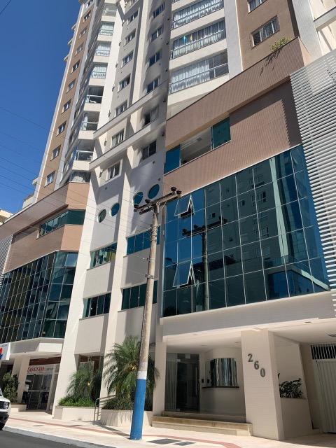 Apartamento, 3 quartos, 130 m² - Foto 1