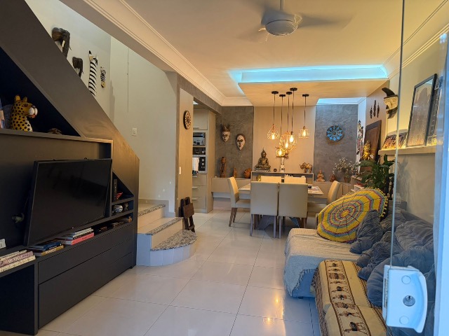 Sobrado, 3 quartos, 104 m² - Foto 1