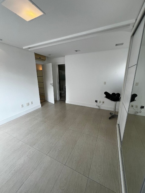 Cobertura, 3 quartos, 267 m² - Foto 23
