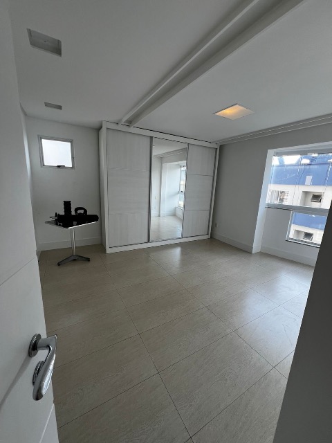 Cobertura, 3 quartos, 267 m² - Foto 20