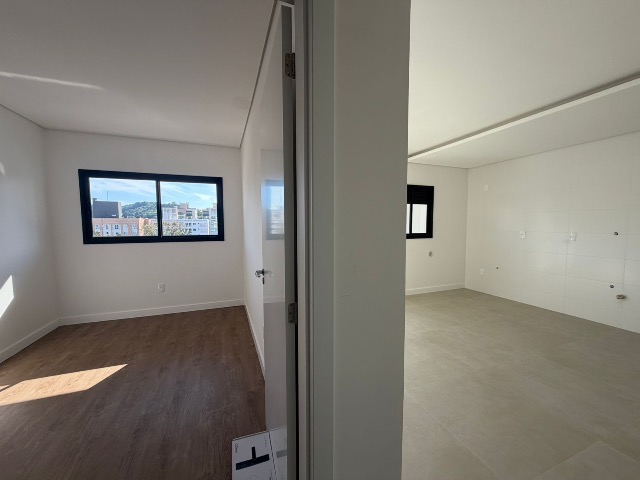 Apartamento, 2 quartos, 61 m² - Foto 2