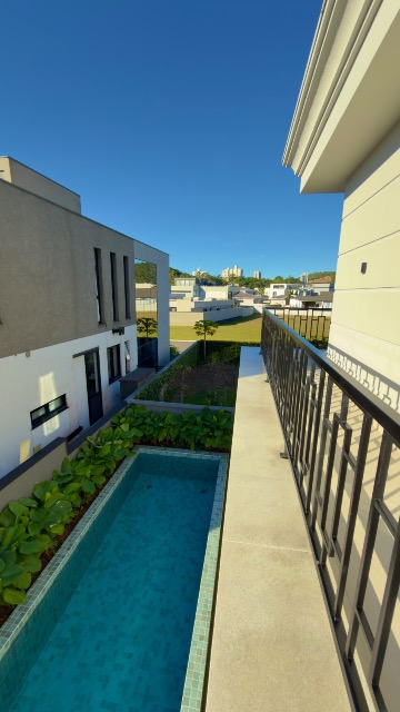 Casa, 4 quartos, 305 m² - Foto 35