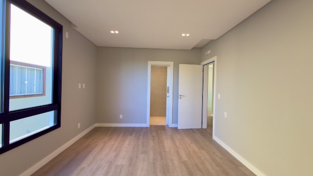 Casa, 4 quartos, 305 m² - Foto 11