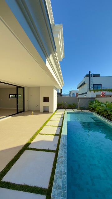 Casa, 4 quartos, 305 m² - Foto 3