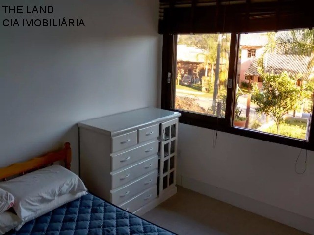 Casa à venda com 3 quartos, 360m² - Foto 9