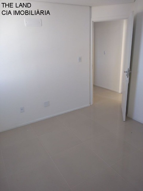 Apartamento à venda com 3 quartos, 90m² - Foto 8