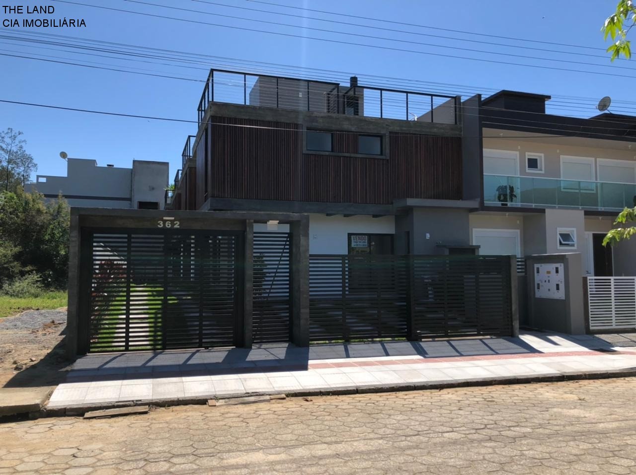 Sobrado à venda com 2 quartos, 400m² - Foto 2