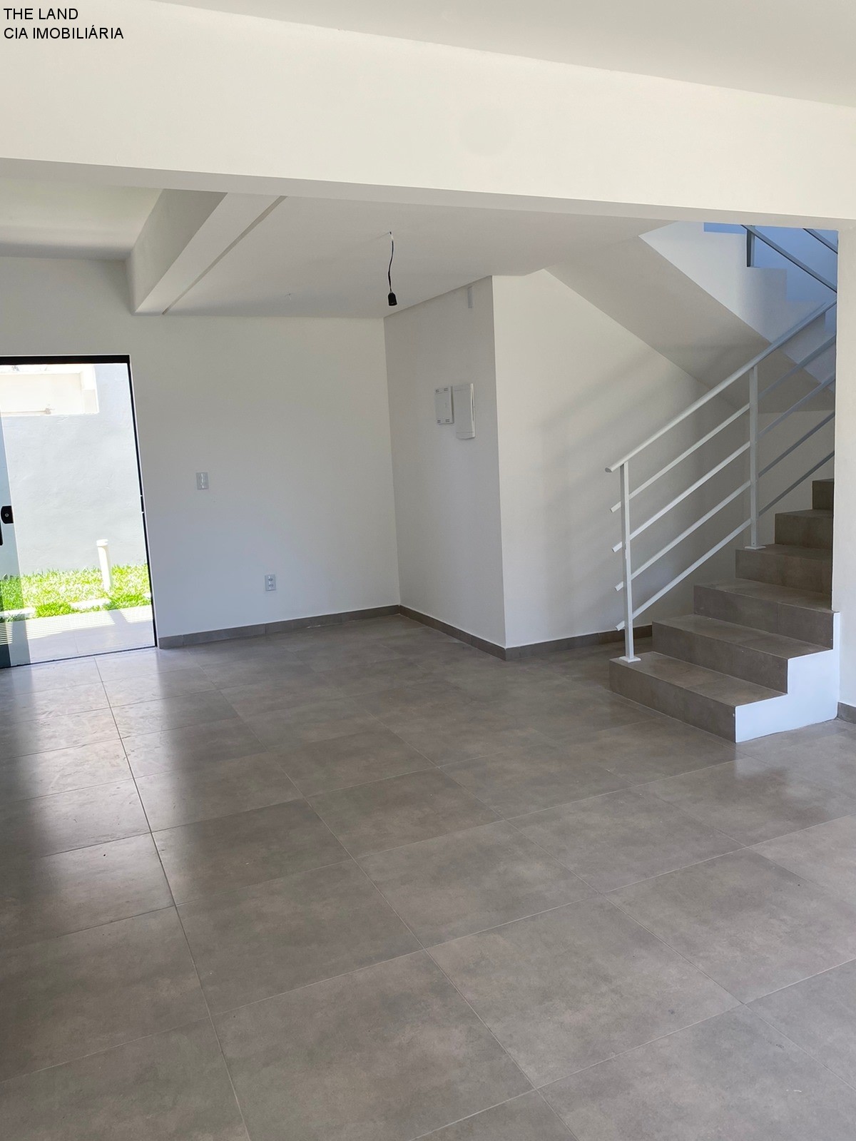 Sobrado à venda com 3 quartos, 180m² - Foto 3