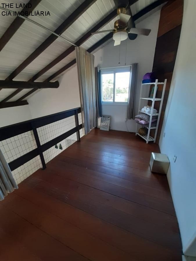 Casa à venda com 3 quartos, 360m² - Foto 24