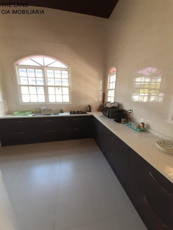 Casa à venda com 3 quartos, 360m² - Foto 21