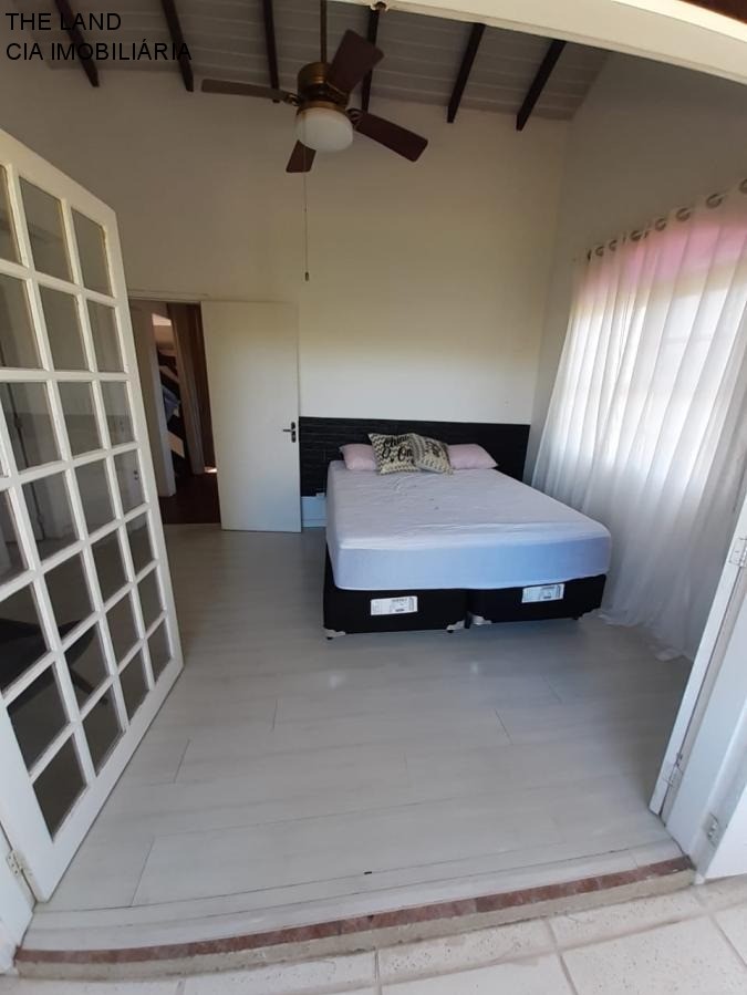 Casa à venda com 3 quartos, 360m² - Foto 15