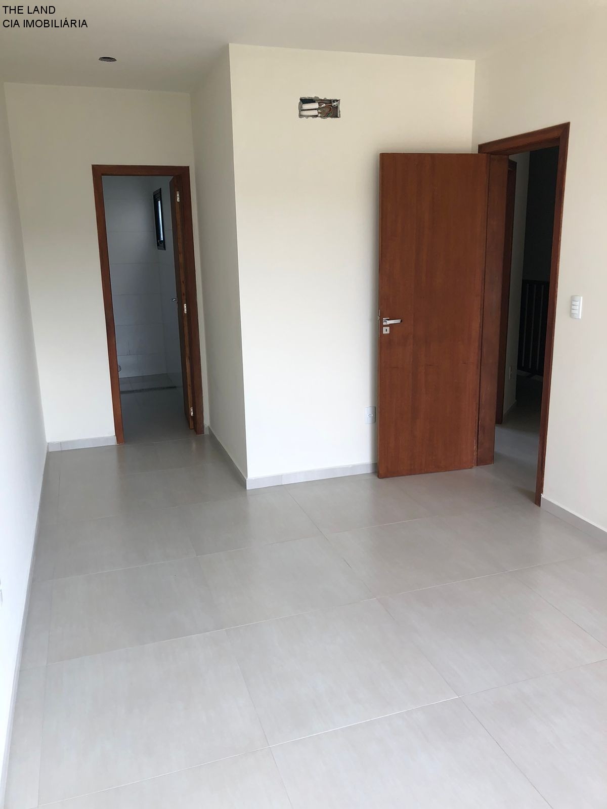 Sobrado à venda com 2 quartos, 600m² - Foto 15