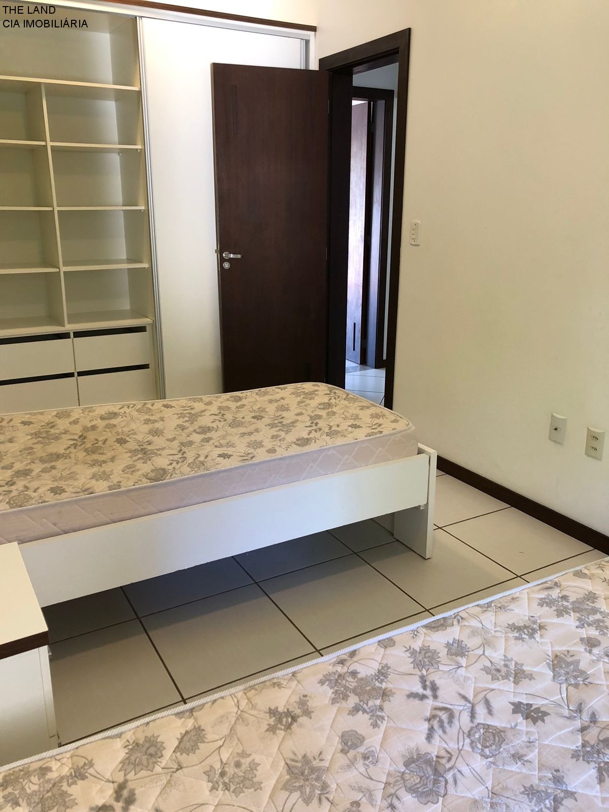 Sobrado à venda com 3 quartos, 180m² - Foto 35