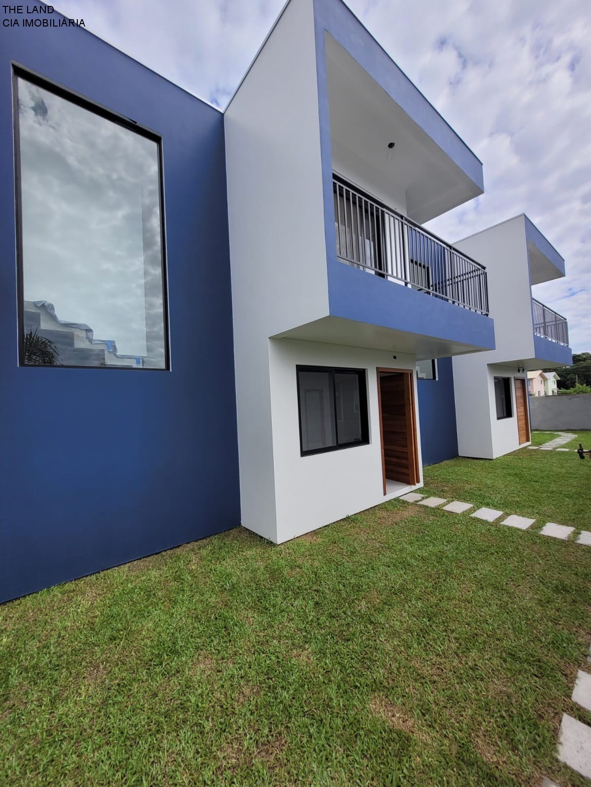 Sobrado à venda com 2 quartos, 98m² - Foto 2