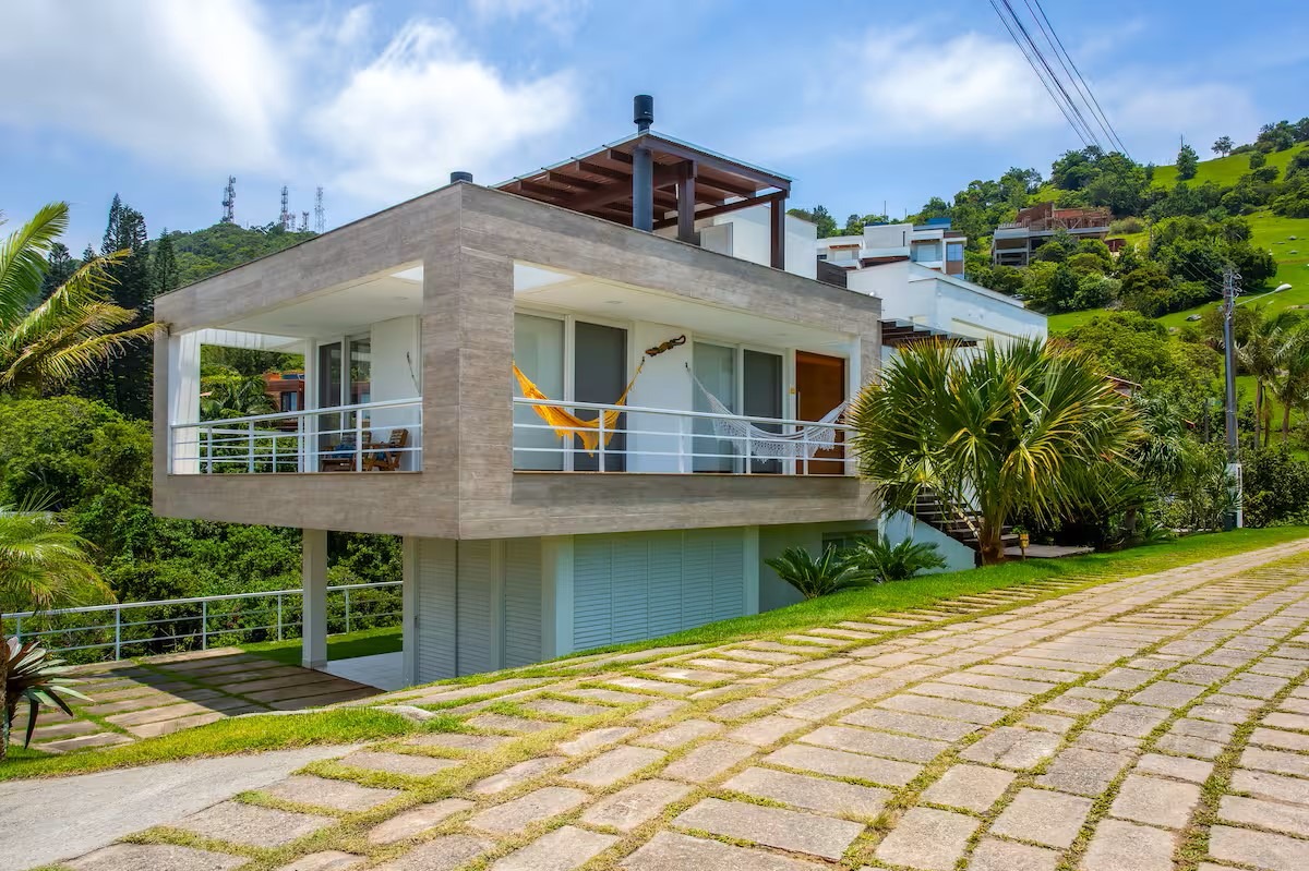 Casa de Condomínio à venda com 3 quartos, 425m² - Foto 2