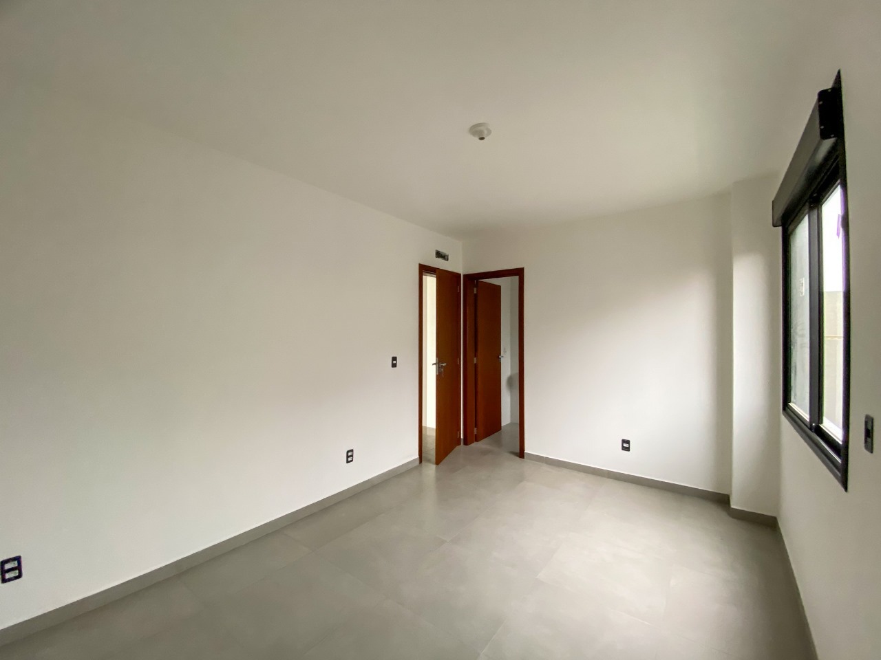 Casa à venda com 2 quartos, 79m² - Foto 16