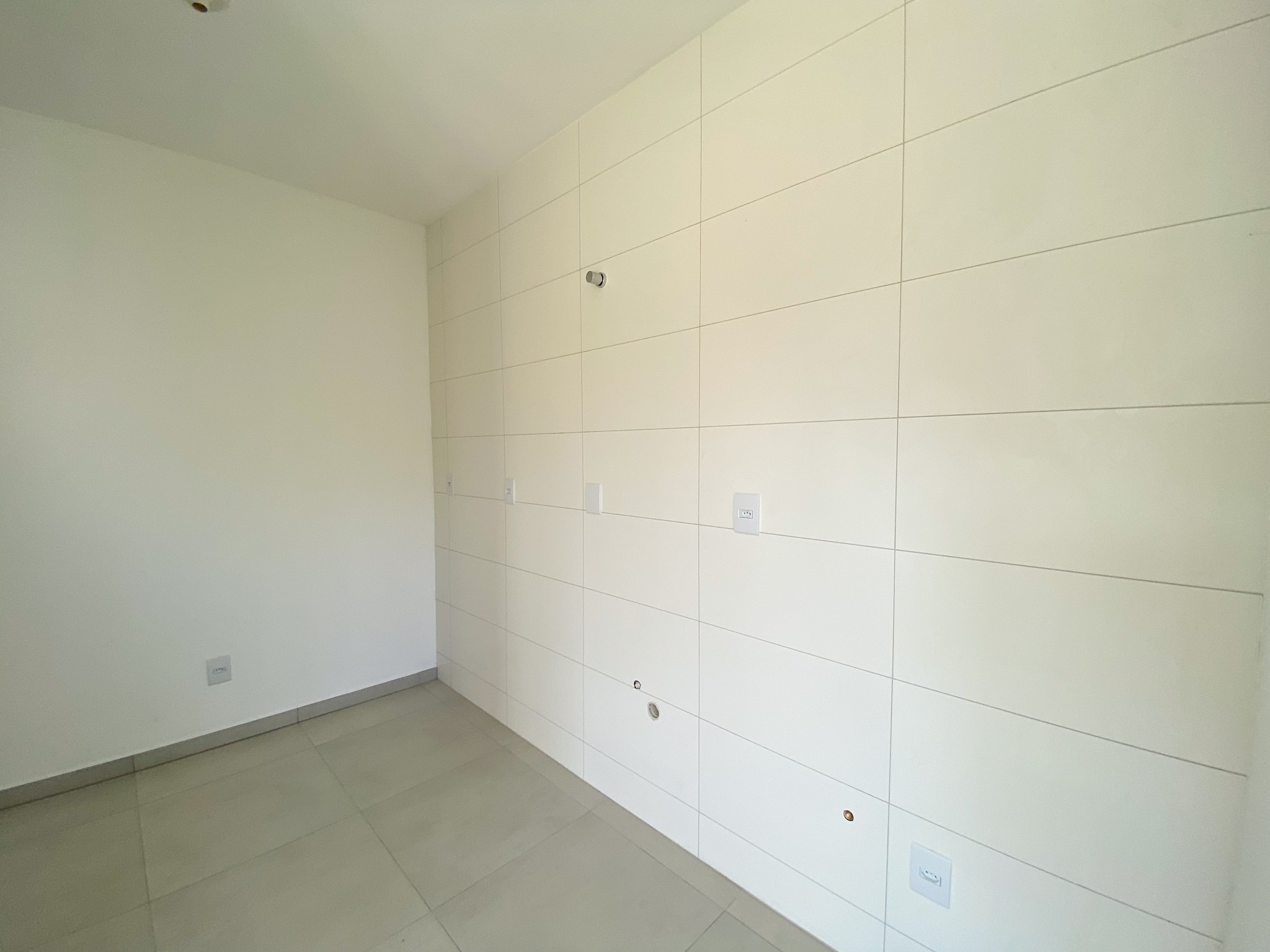 Casa à venda com 2 quartos, 65m² - Foto 15