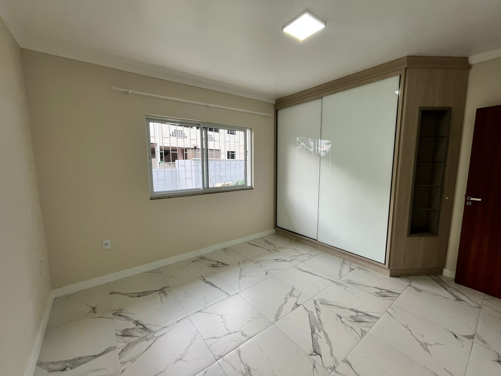Casa à venda com 3 quartos, 889m² - Foto 16