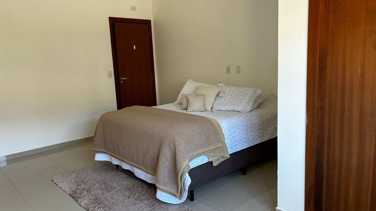 Casa à venda com 2 quartos, 81m² - Foto 33