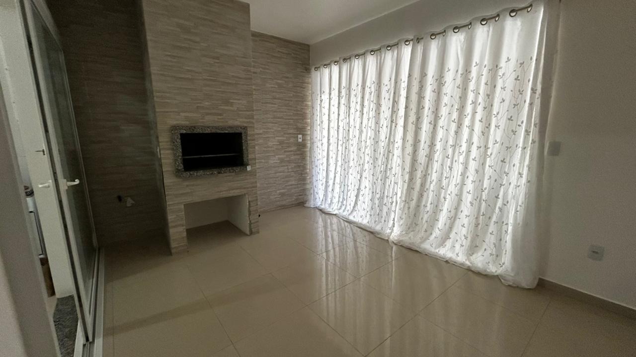 Casa à venda com 2 quartos, 81m² - Foto 15