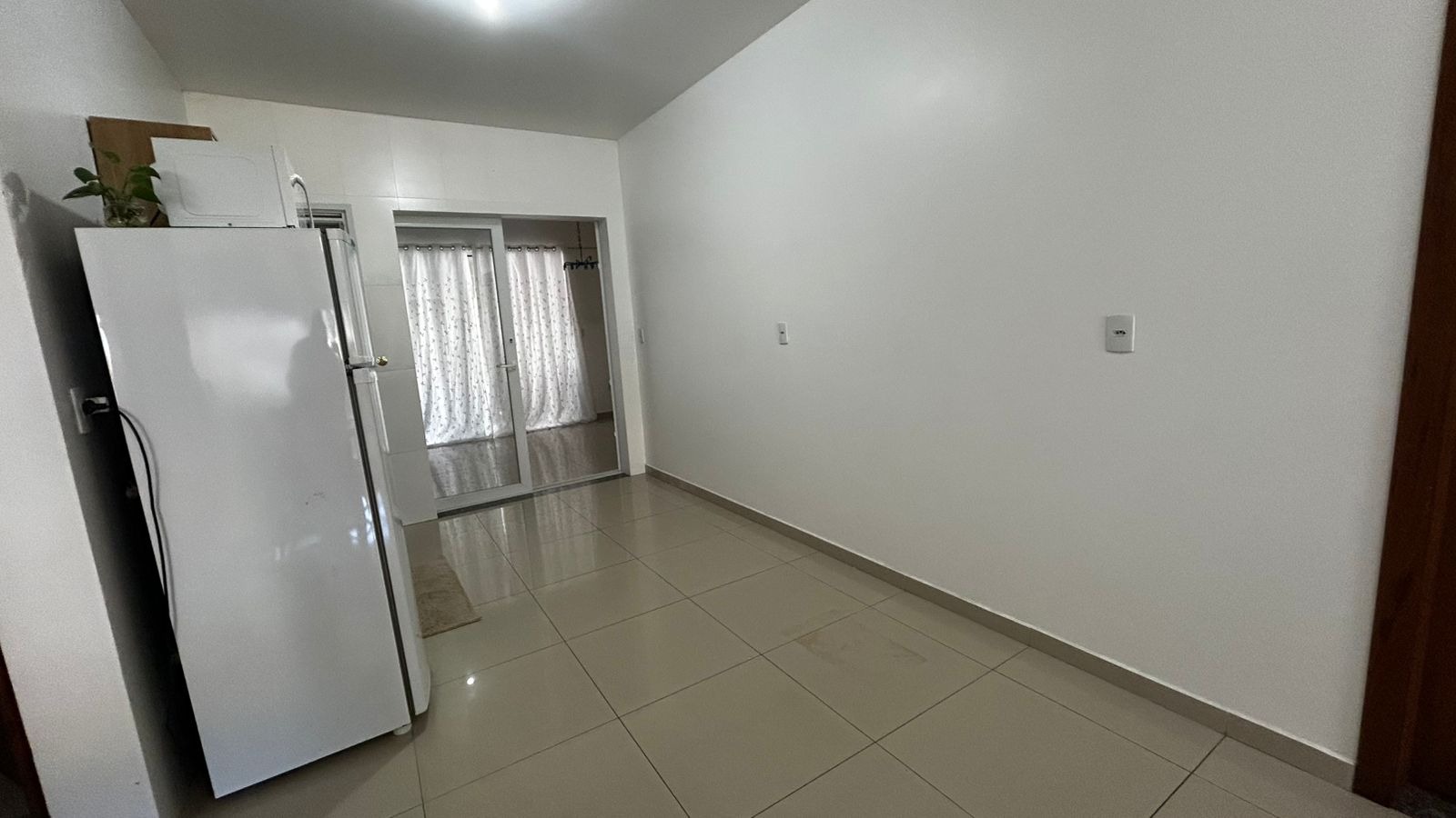 Casa à venda com 2 quartos, 81m² - Foto 9