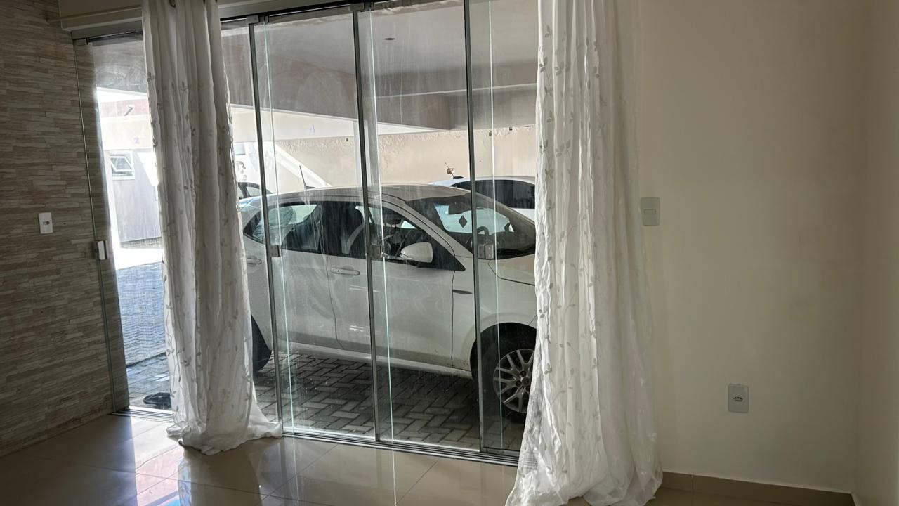 Casa à venda com 2 quartos, 81m² - Foto 18