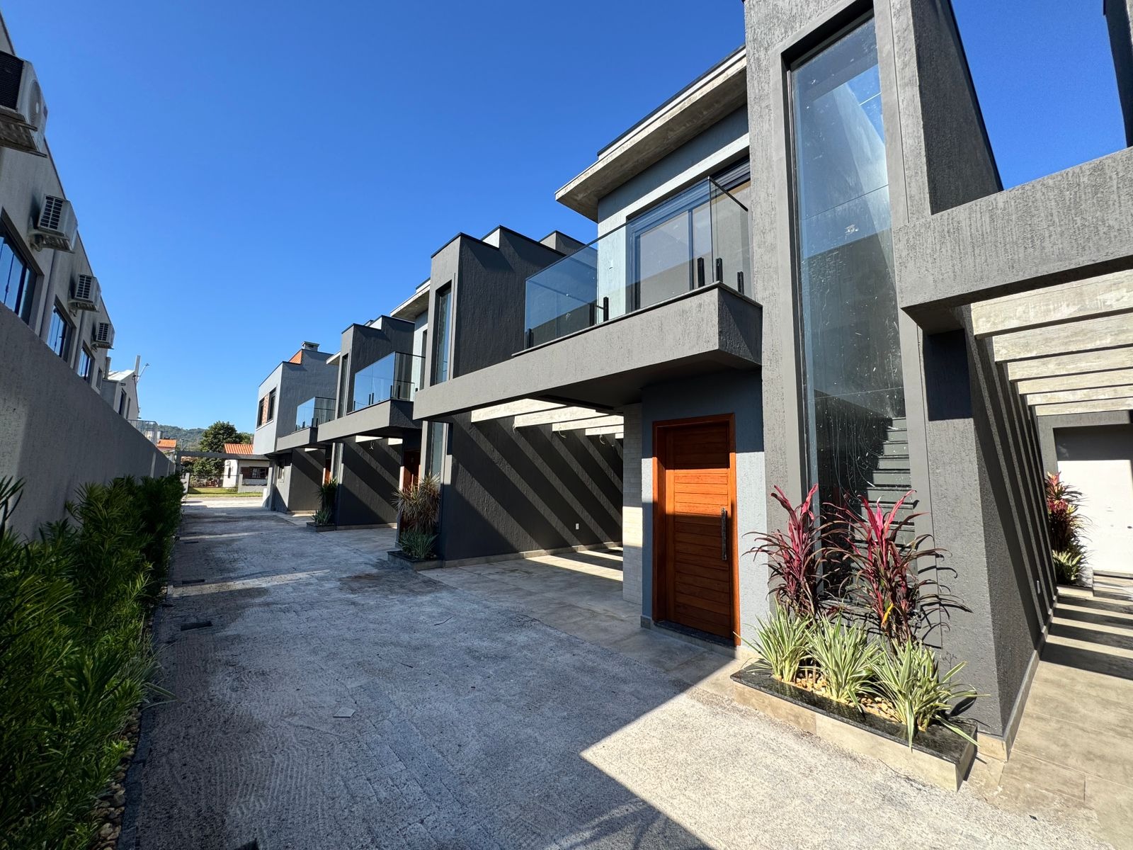 Casa à venda com 2 quartos, 120m² - Foto 3