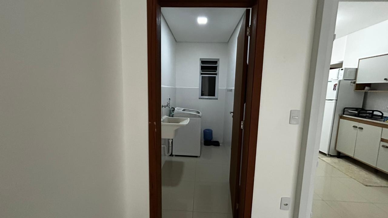 Casa à venda com 2 quartos, 81m² - Foto 17