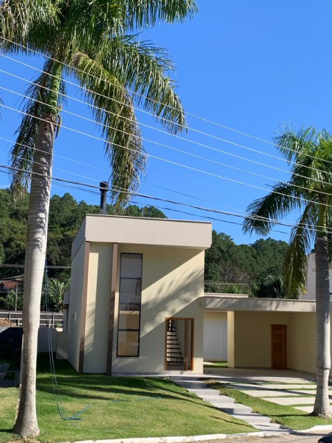 Casa de Condomínio à venda com 3 quartos, 430m² - Foto 1