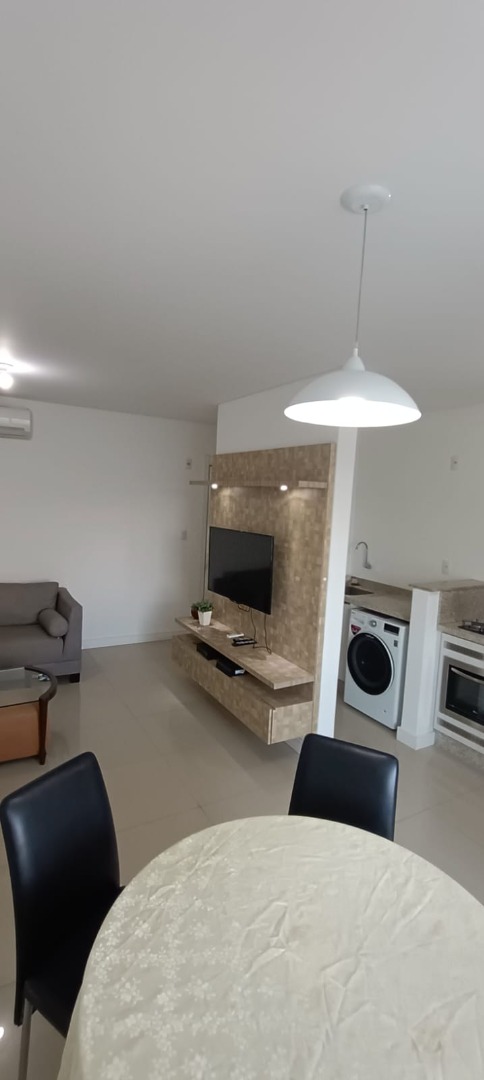 Apartamento à venda com 2 quartos, 92m² - Foto 9