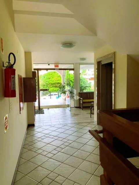 Apartamento à venda com 2 quartos, 95m² - Foto 11