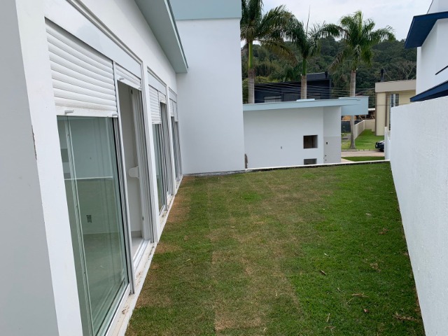 Casa de Condomínio à venda com 3 quartos, 420m² - Foto 10